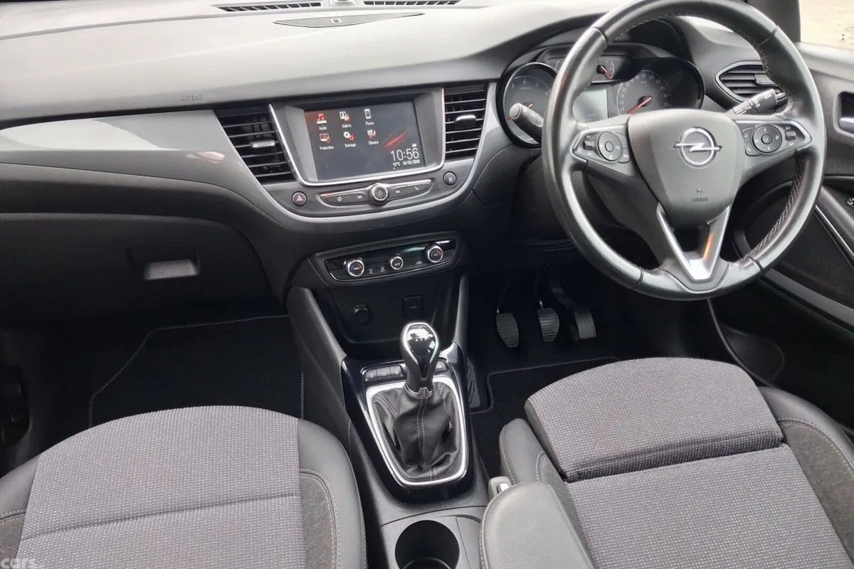 Opel Crossland SUV, Petrol, 2022, Grey