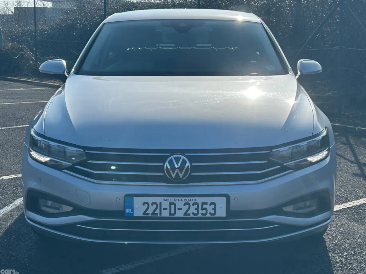 Volkswagen Passat Saloon, Diesel, 2022, Grey