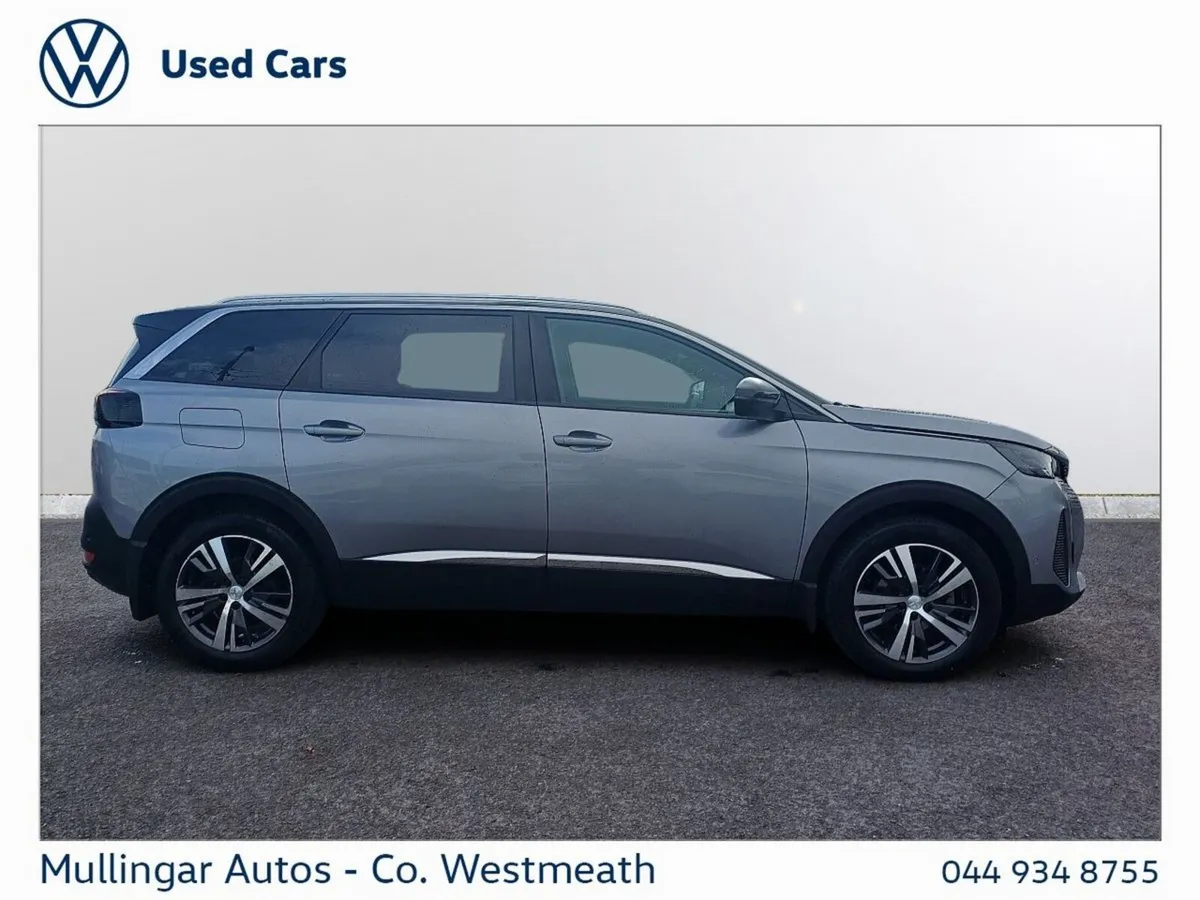 Peugeot 5008 MPV, Diesel, 2024, Grey