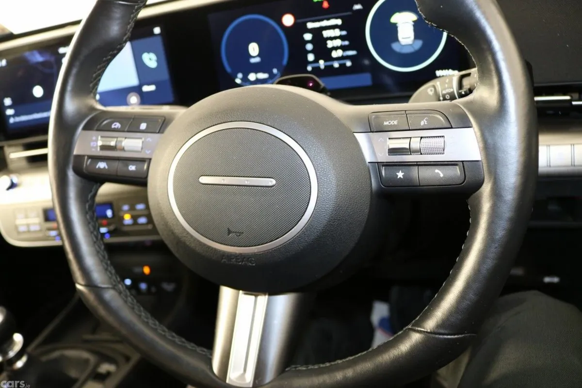Hyundai KONA SUV, Petrol, 2024, White