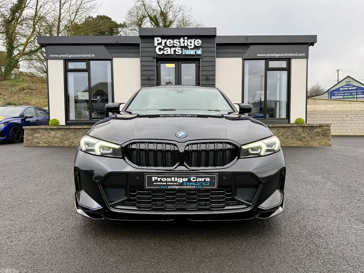 BMW 3-Series Saloon, Petrol Hybrid, 2023, Black