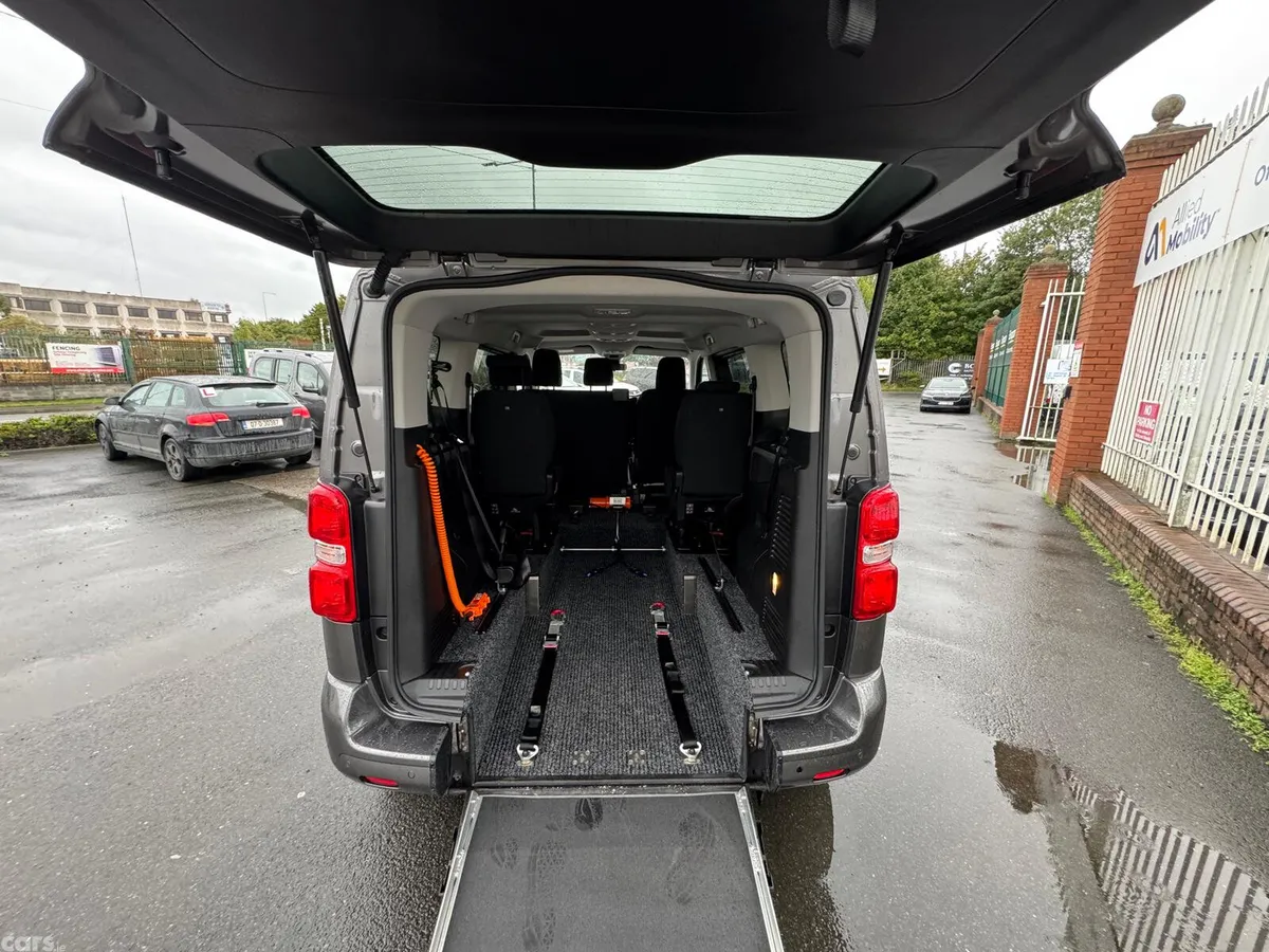 Citroen Spacetourer MPV, Diesel, 2024, Grey