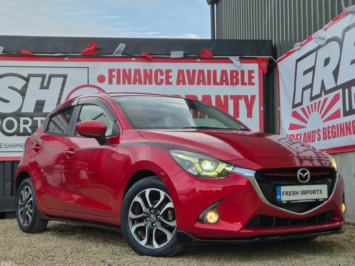 Mazda Demio Hatchback, Diesel, 2015, Red