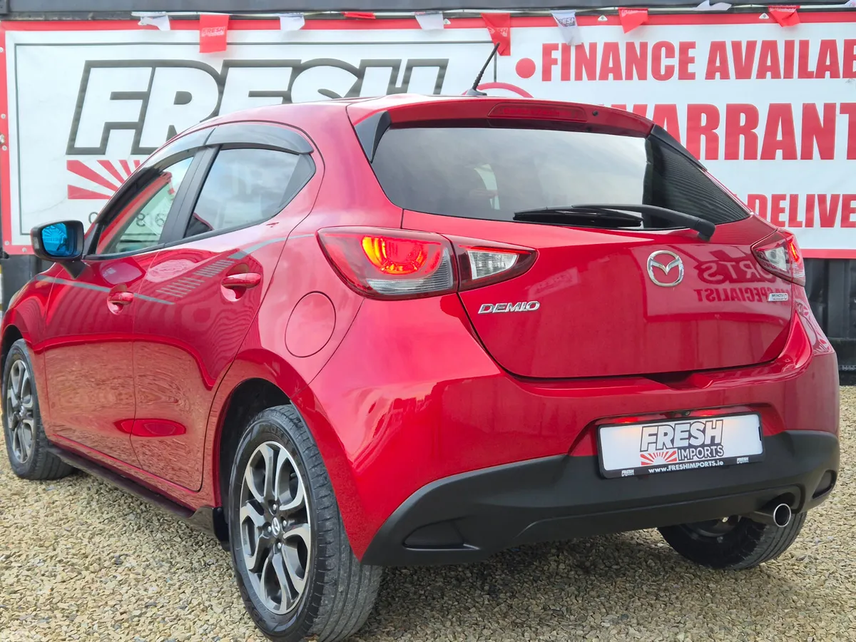 Mazda Demio Hatchback, Diesel, 2015, Red