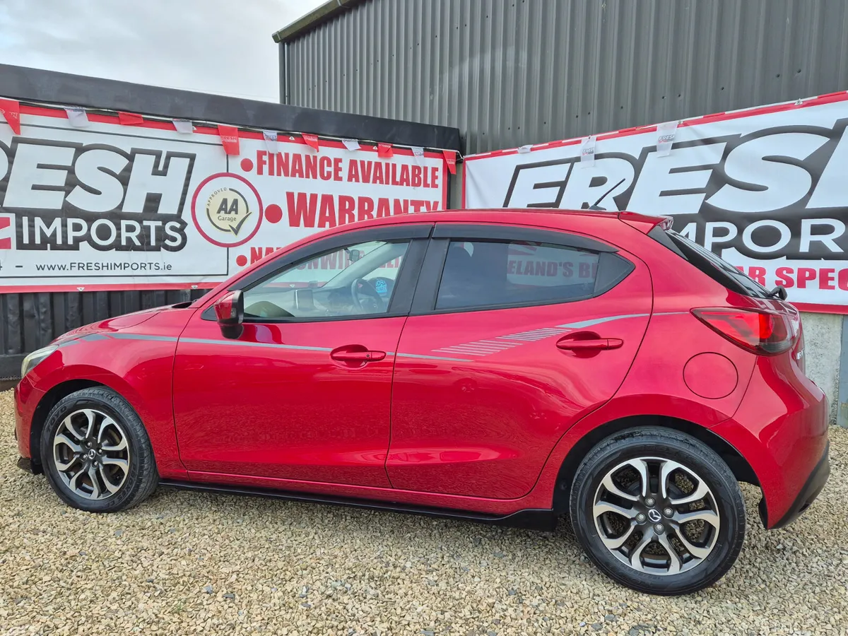 Mazda Demio Hatchback, Diesel, 2015, Red