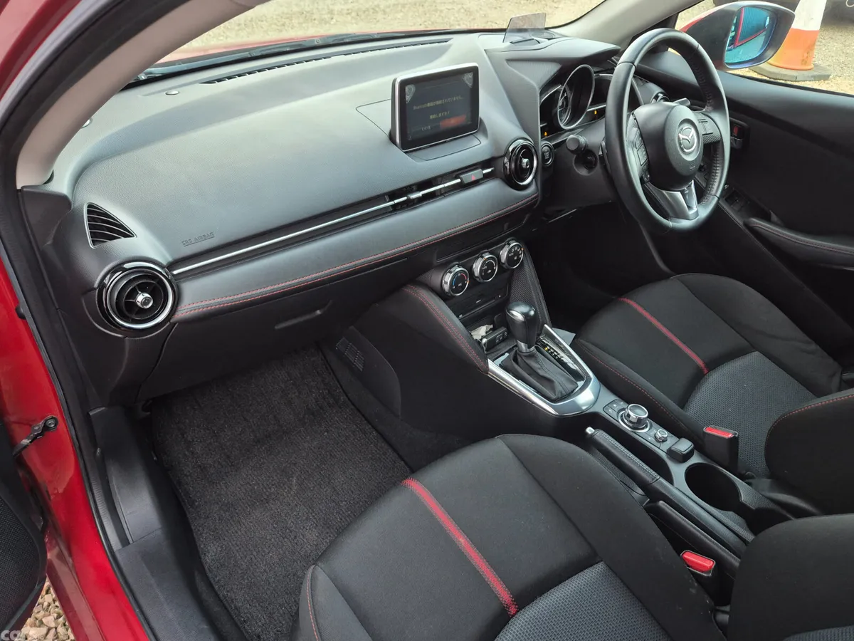 Mazda Demio Hatchback, Diesel, 2015, Red