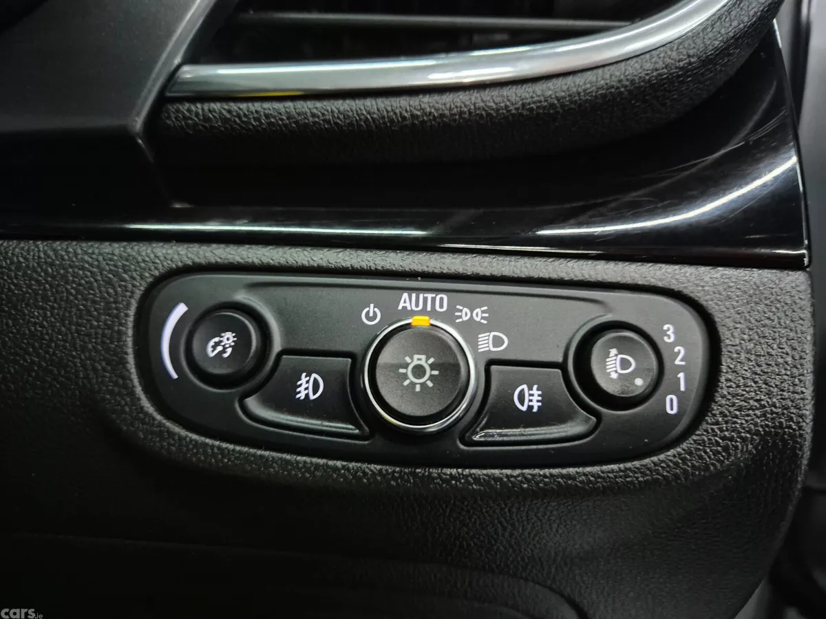 Opel Mokka SUV, Diesel, 2017, Grey