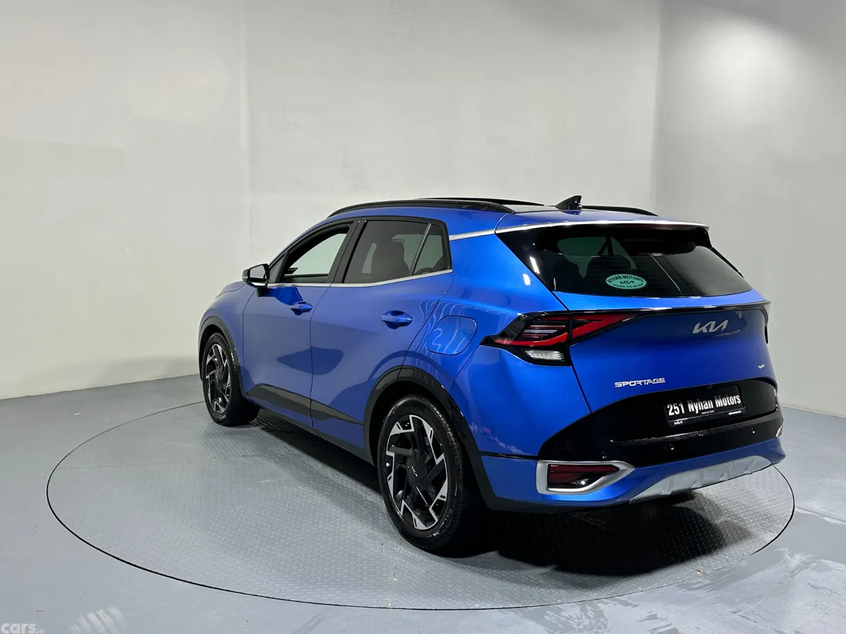 Kia Sportage SUV, Diesel Hybrid, 2025, Blue