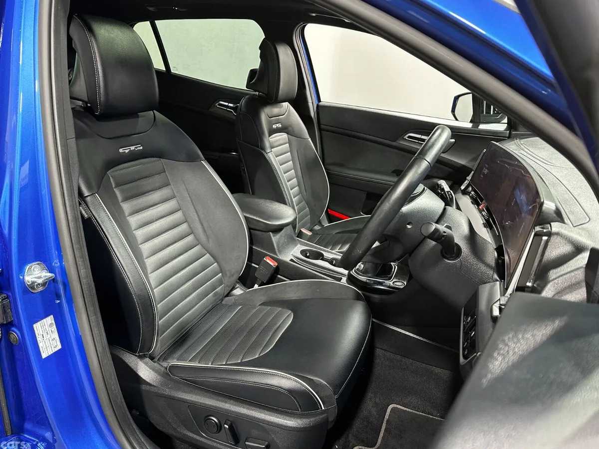 Kia Sportage SUV, Diesel Hybrid, 2025, Blue