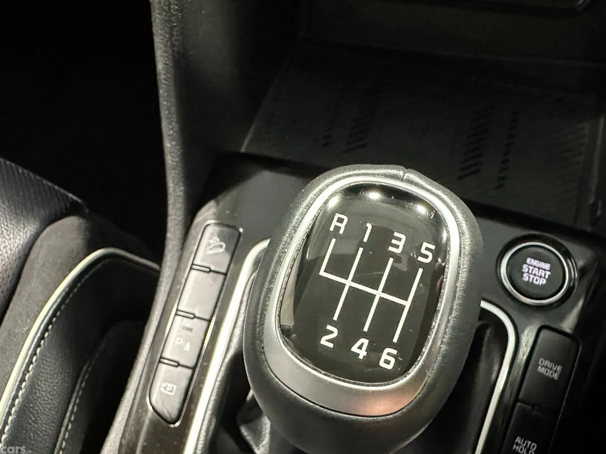 Kia Sportage SUV, Diesel Hybrid, 2025, Blue