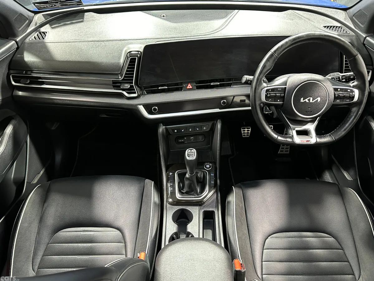 Kia Sportage SUV, Diesel Hybrid, 2025, Blue
