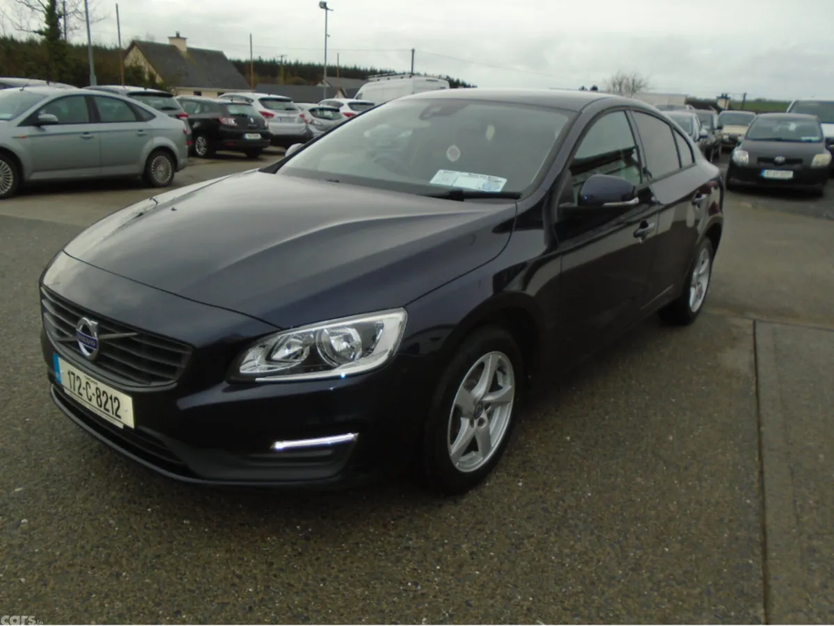 Volvo S60 Saloon, Diesel, 2017, Blue