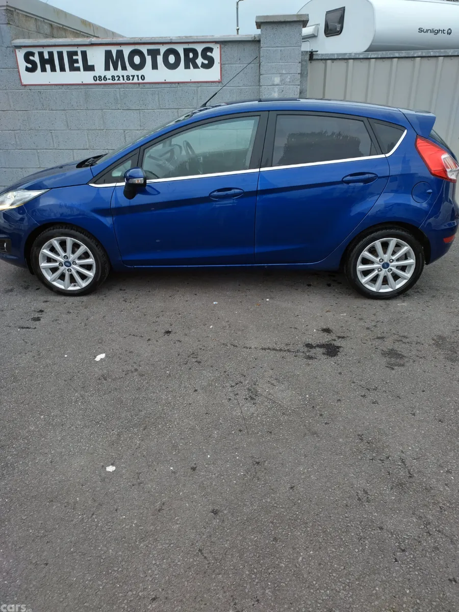 Ford Fiesta Hatchback, Diesel, 2016, Blue