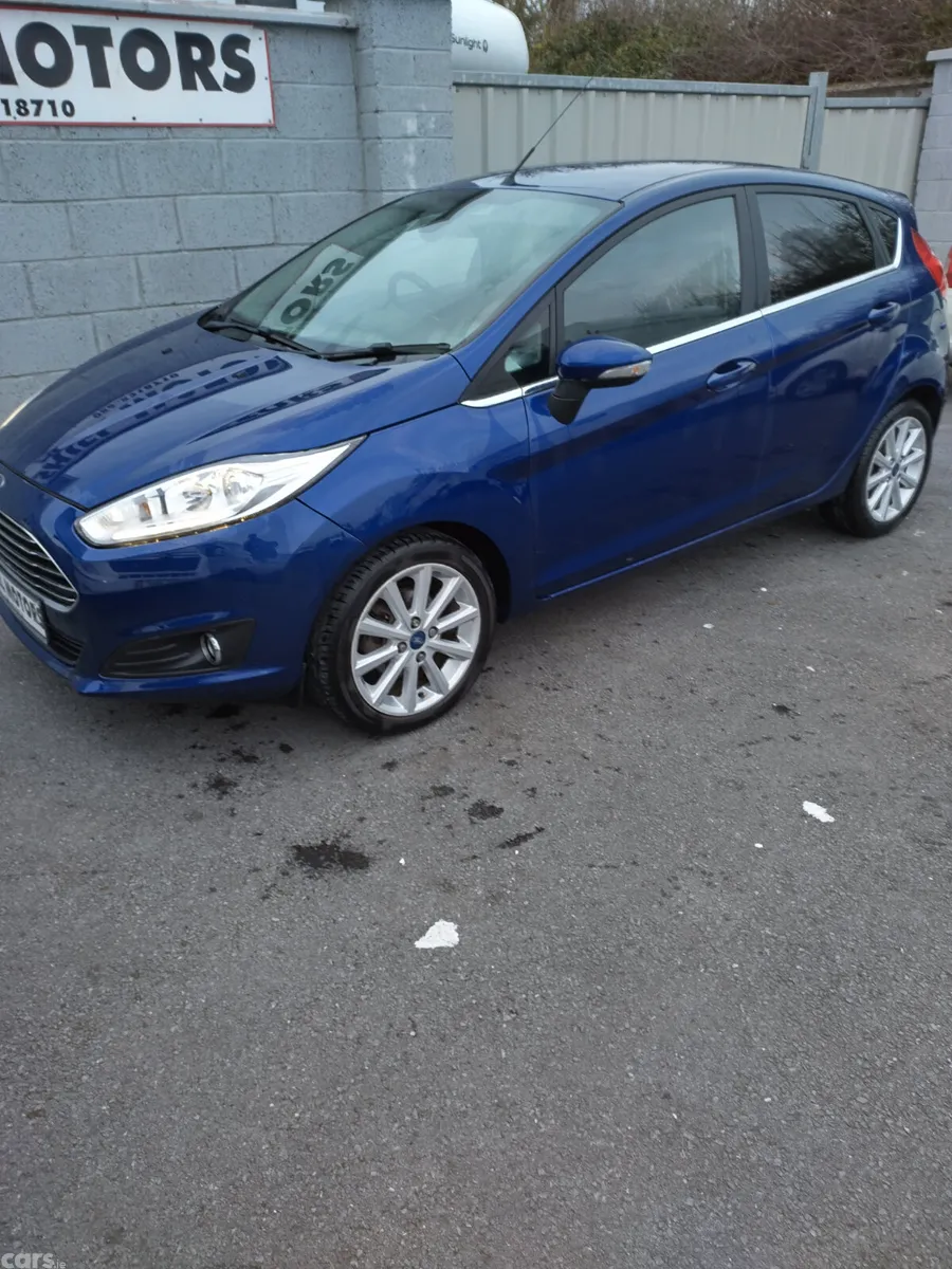 Ford Fiesta Hatchback, Diesel, 2016, Blue