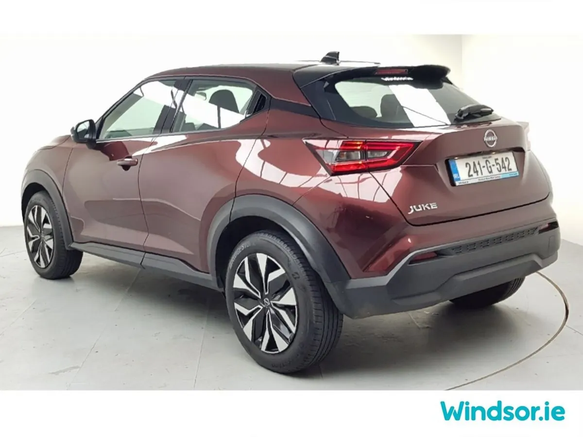 Nissan Juke SUV, Petrol, 2024, Red