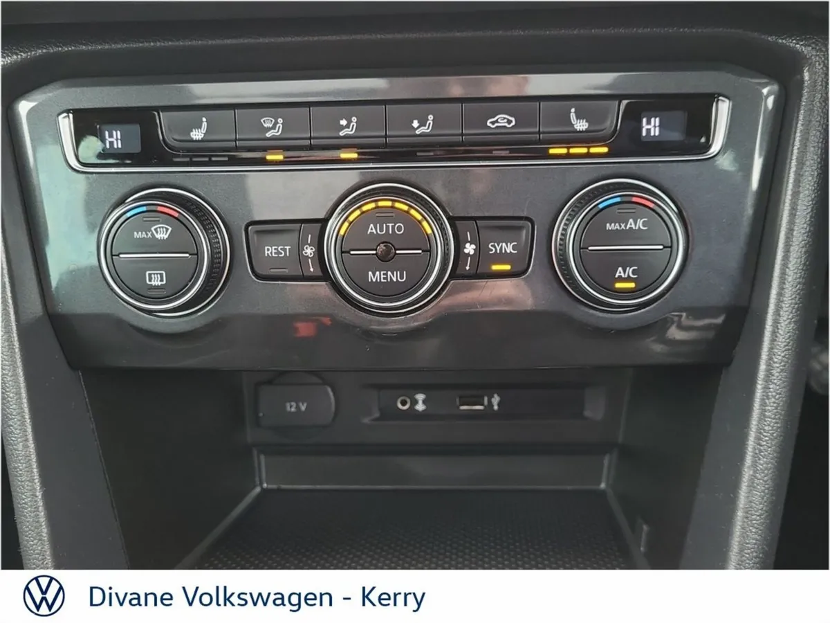 Volkswagen Tiguan SUV, Diesel, 2017, Beige