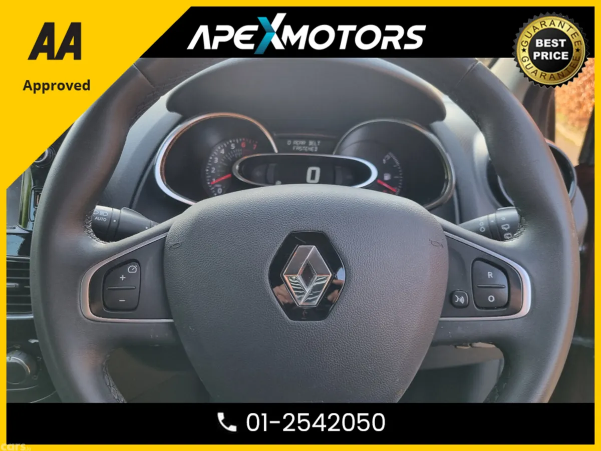 Renault Clio Hatchback, Petrol, 2018, Red