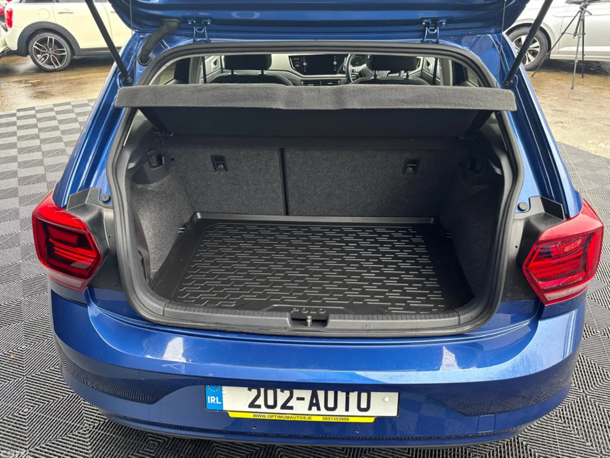 Volkswagen Polo Hatchback, Petrol, 2020, Blue