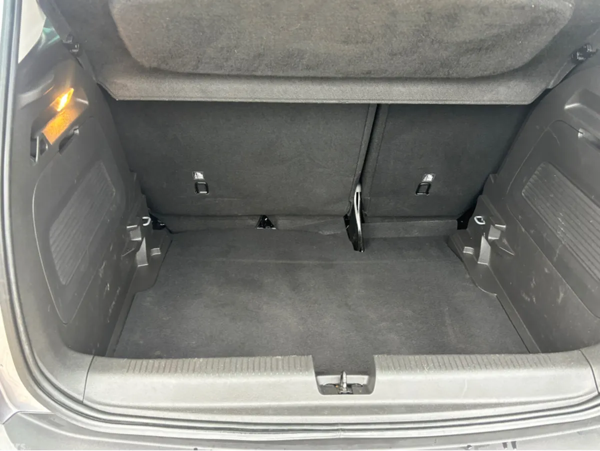 Opel Crossland X MPV, Diesel, 2022, Grey