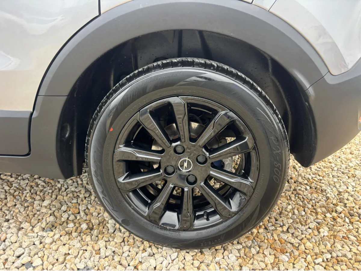 Opel Crossland X MPV, Diesel, 2022, Grey
