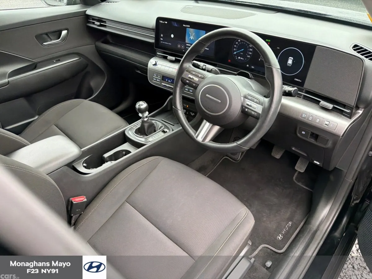 Hyundai KONA MPV, Petrol, 2024, Black