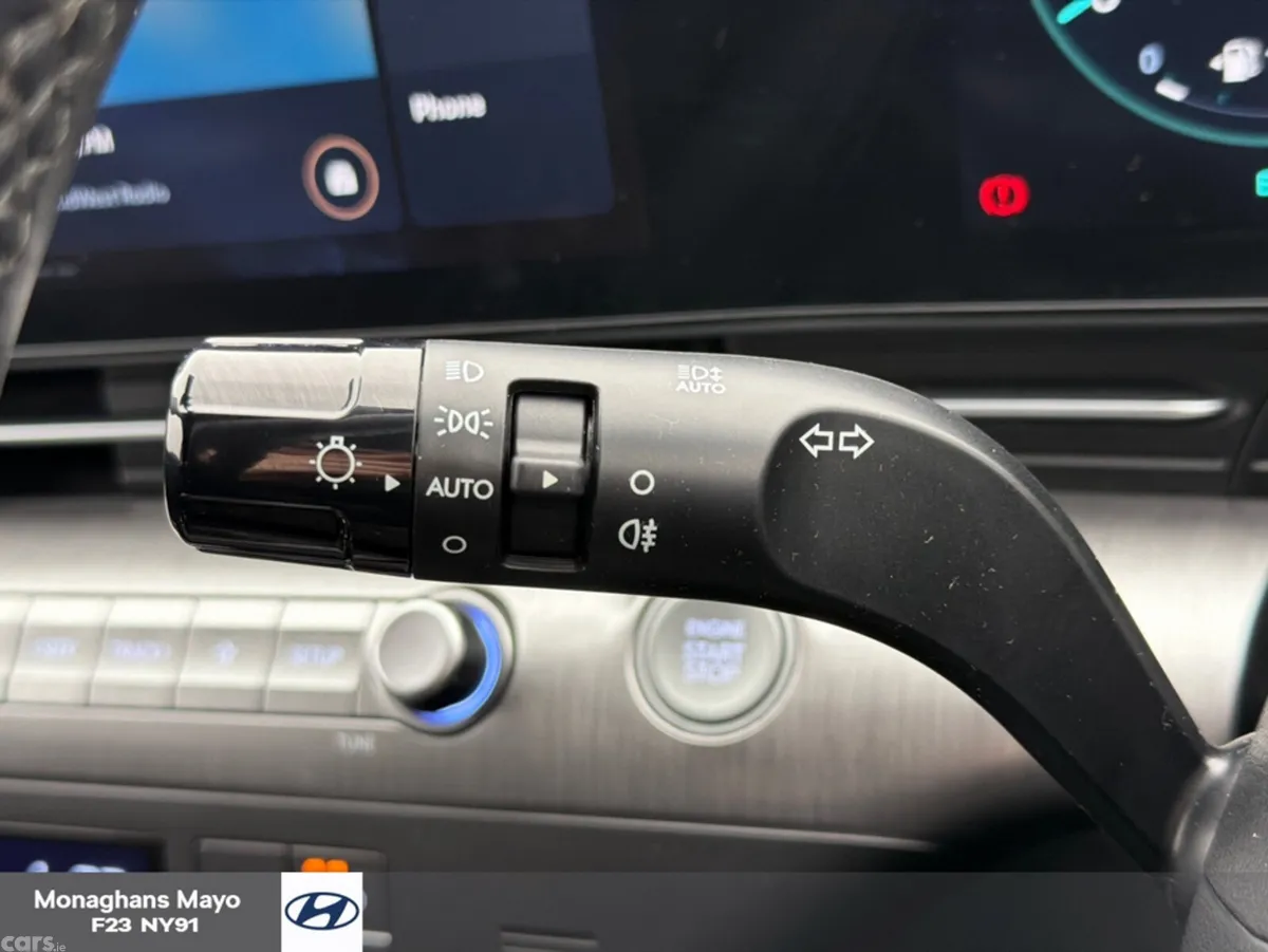 Hyundai KONA MPV, Petrol, 2024, Black