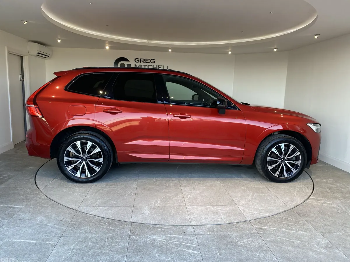 Volvo XC60 SUV, Diesel Hybrid, 2023, Red