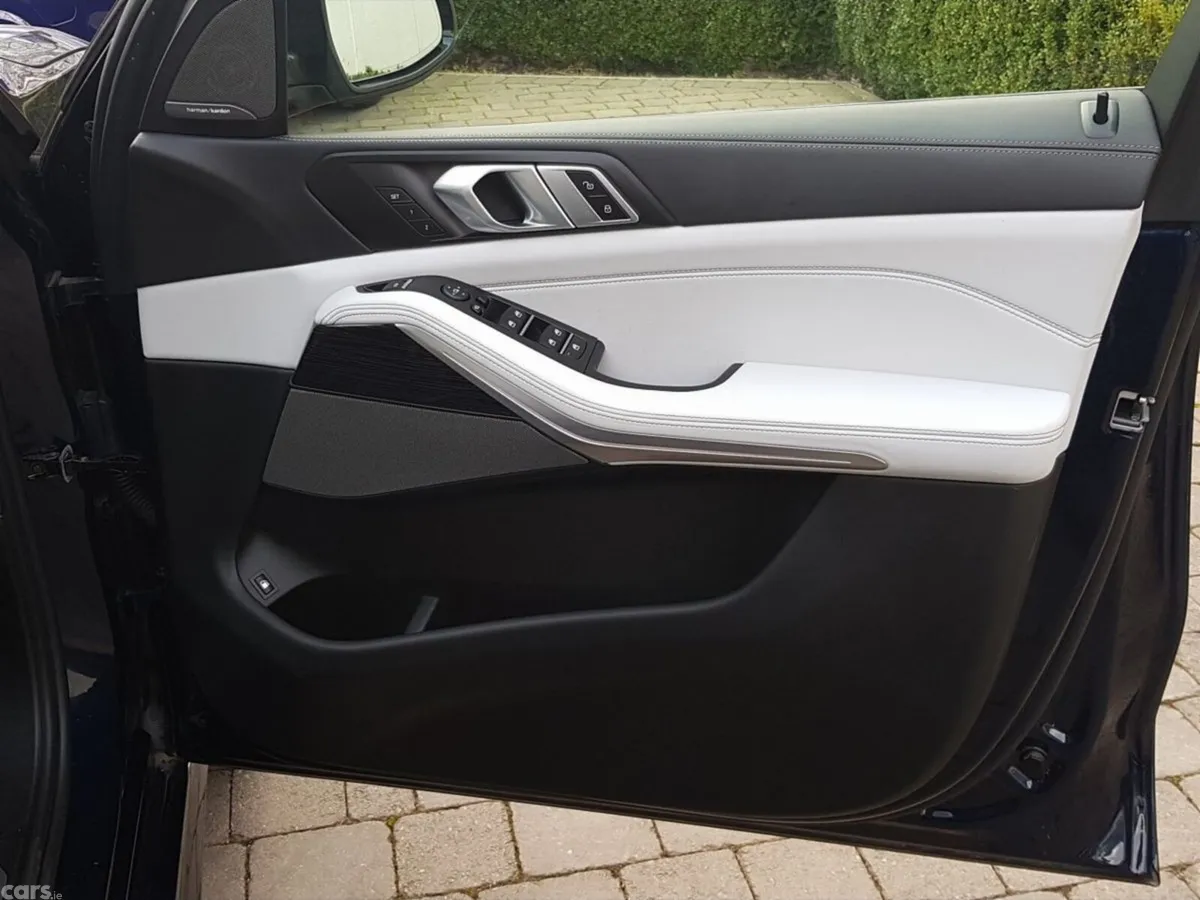 BMW X5 SUV, Petrol Plug-in Hybrid, 2025, Blue