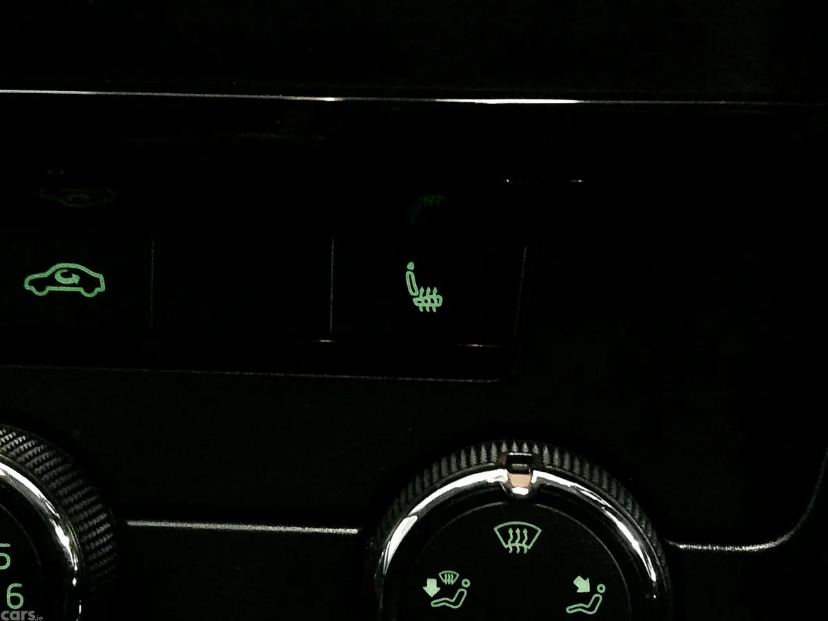 Skoda Octavia Saloon, Diesel, 2019, Grey