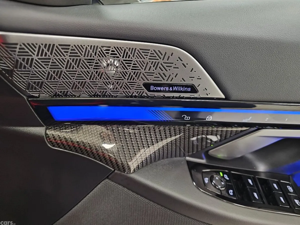 BMW M5 Saloon, Petrol Plug-in Hybrid, 2025, Blue