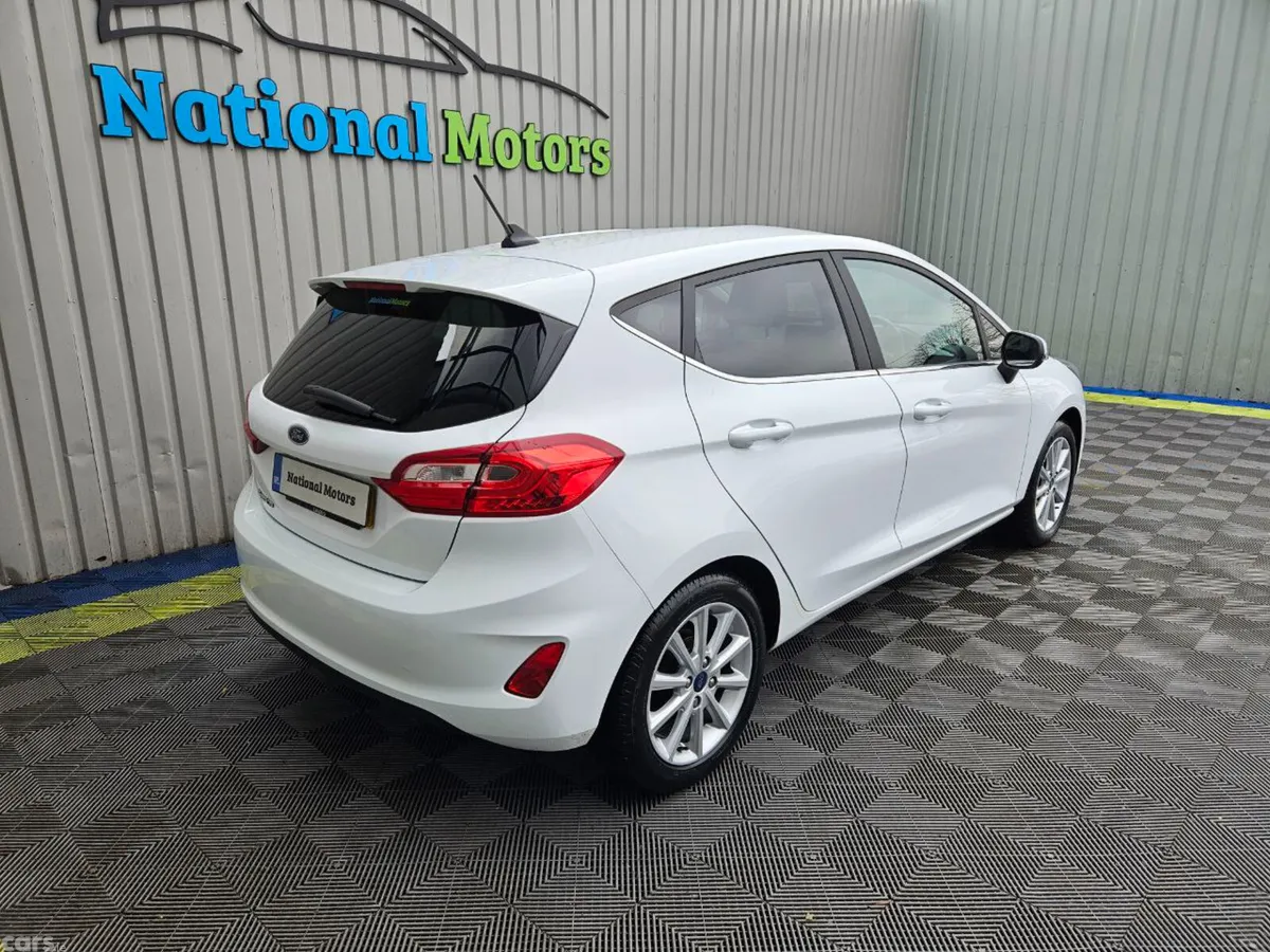 Ford Fiesta Hatchback, Petrol, 2019, White