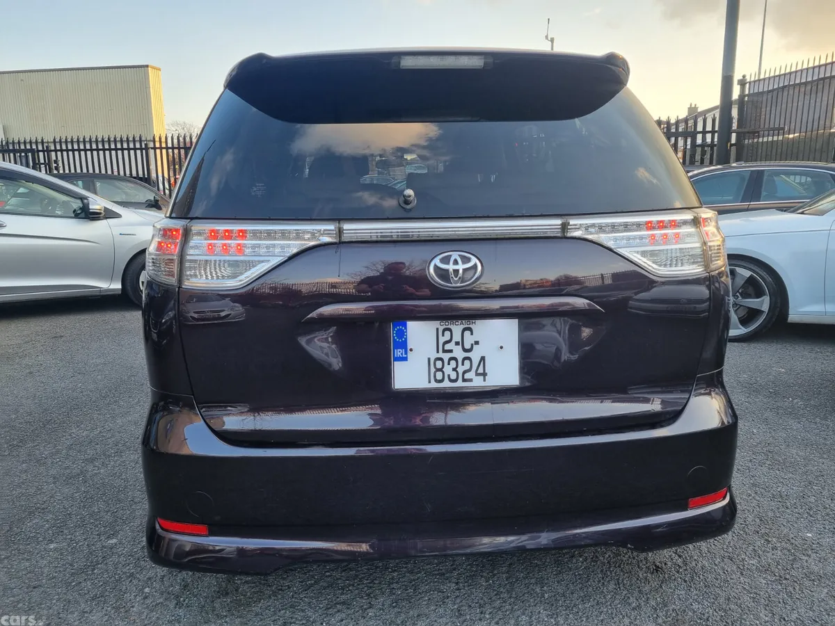 Toyota Estima MPV, Petrol, 2012, Purple
