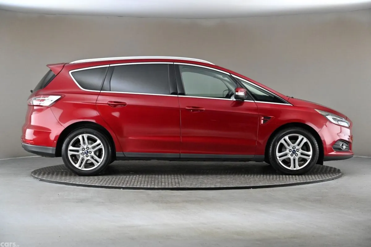 Ford S-Max MPV, Diesel, 2018, Red