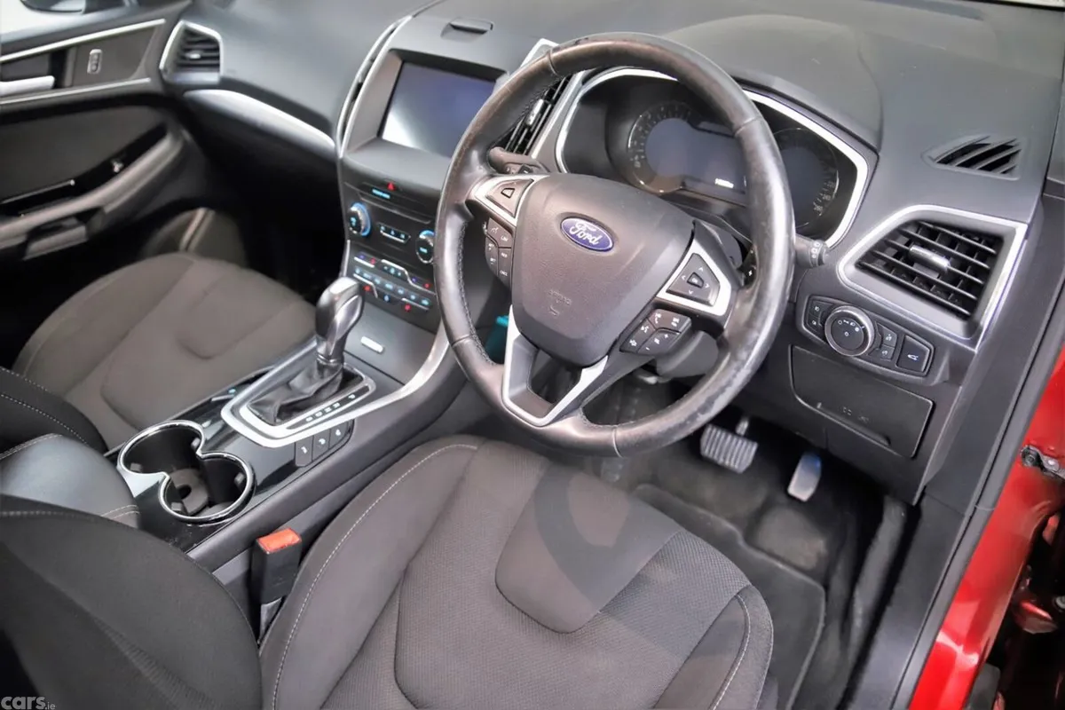 Ford S-Max MPV, Diesel, 2018, Red