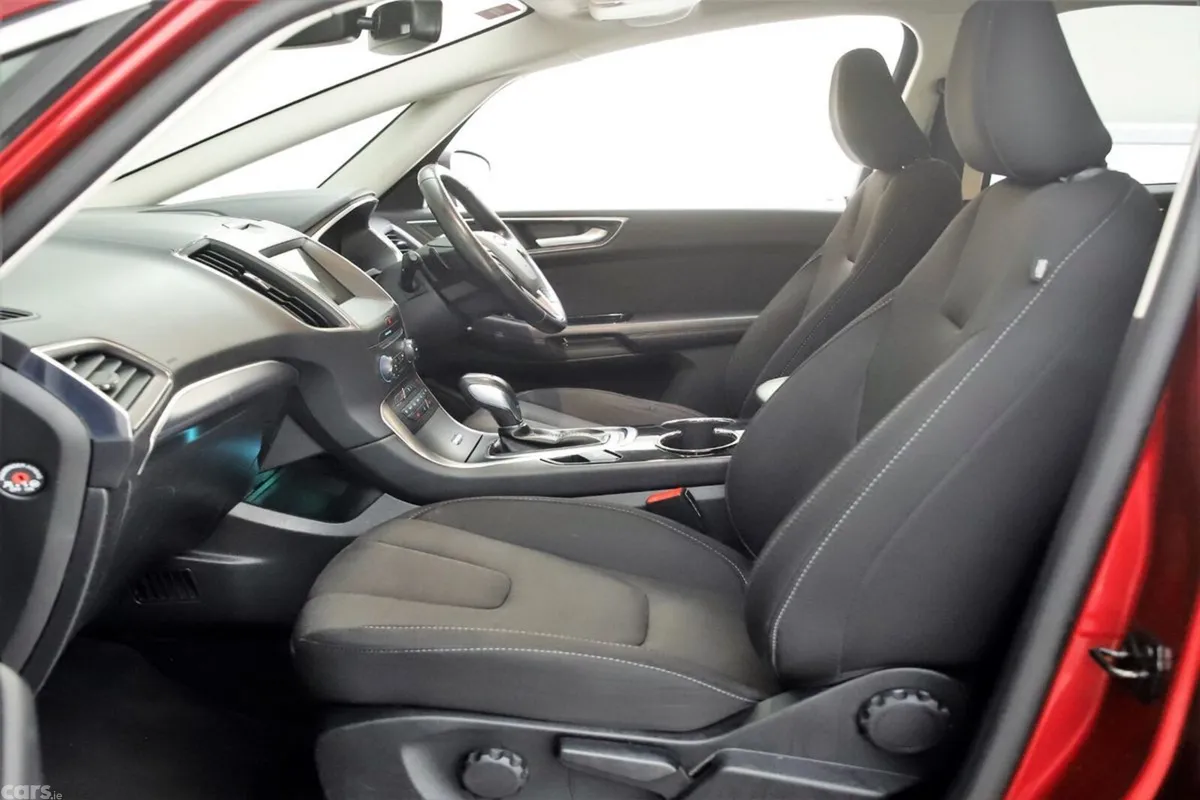 Ford S-Max MPV, Diesel, 2018, Red