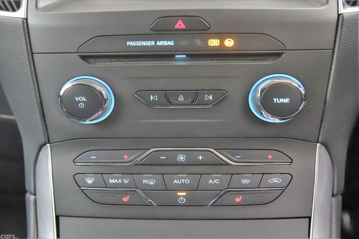 Ford S-Max MPV, Diesel, 2018, Red