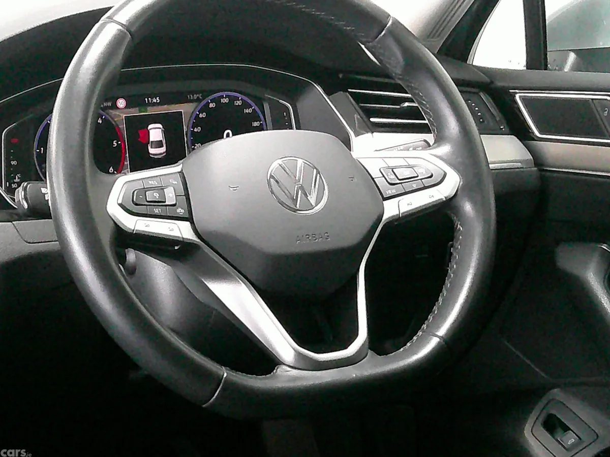 Volkswagen Passat Saloon, Diesel, 2022, Grey