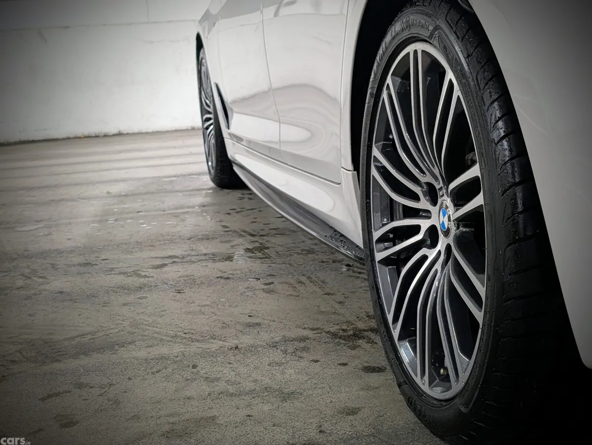BMW 5-Series Saloon, Diesel, 2020, White