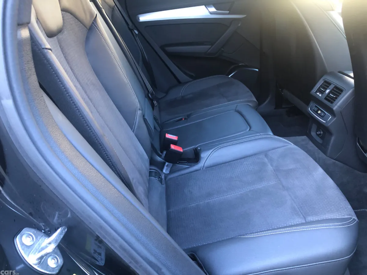 Audi Q5 SUV, Petrol Plug-in Hybrid, 2021, Black