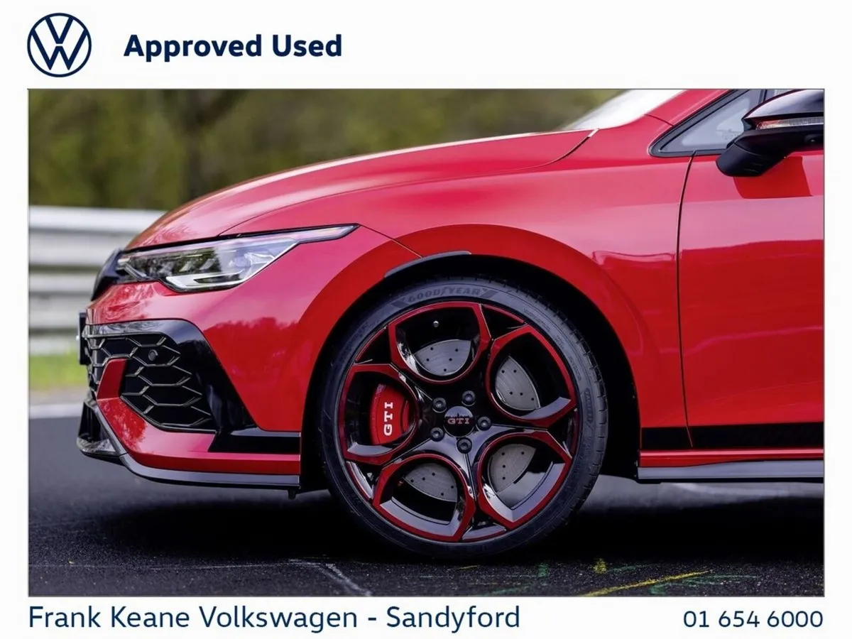Volkswagen Golf Hatchback, Petrol, 2027, Red