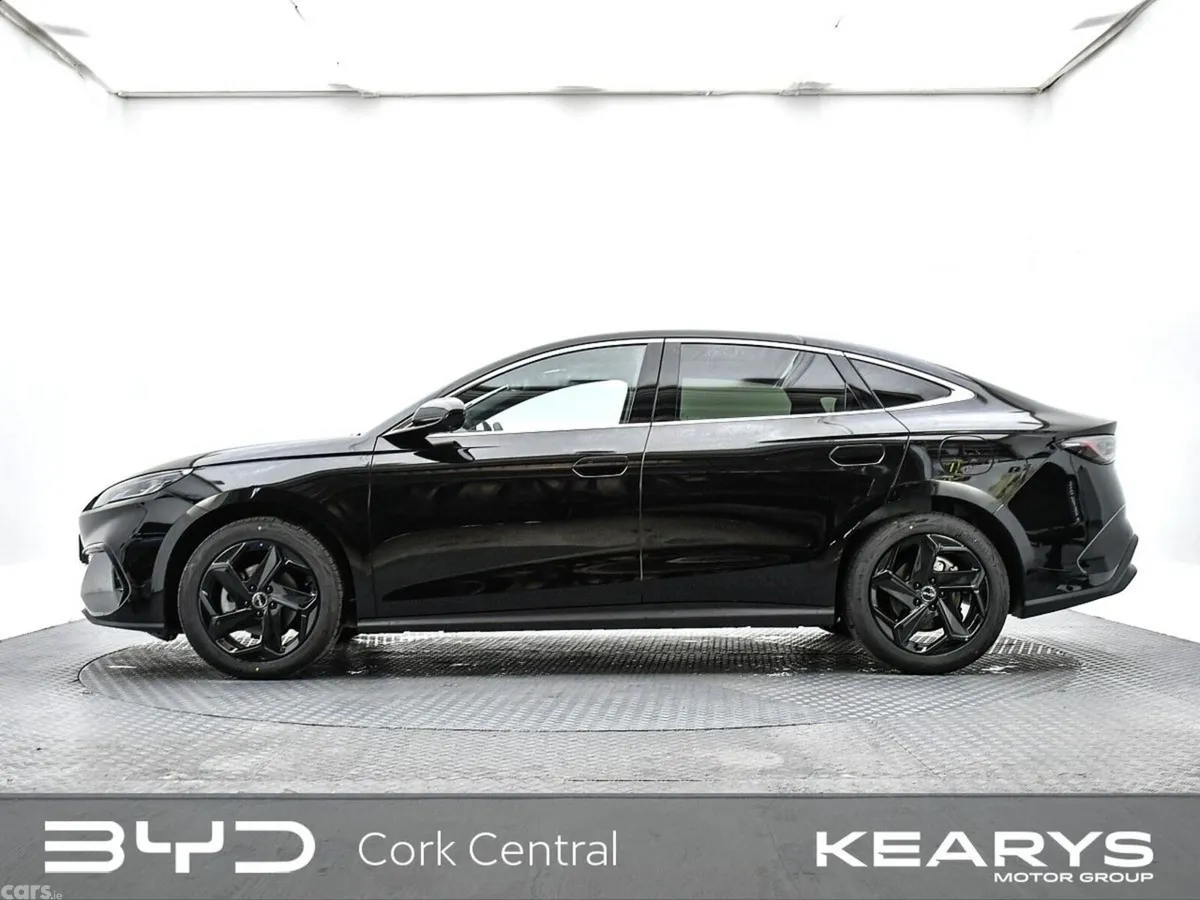 BYD Seal 6 Saloon, Petrol Plug-in Hybrid, 2027, Black