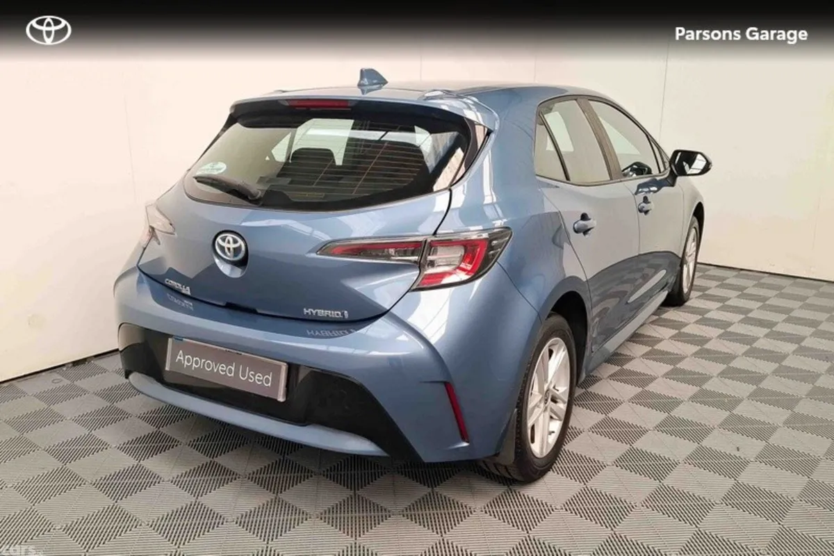 Toyota Corolla Hatchback, Petrol Hybrid, 2022, Blue
