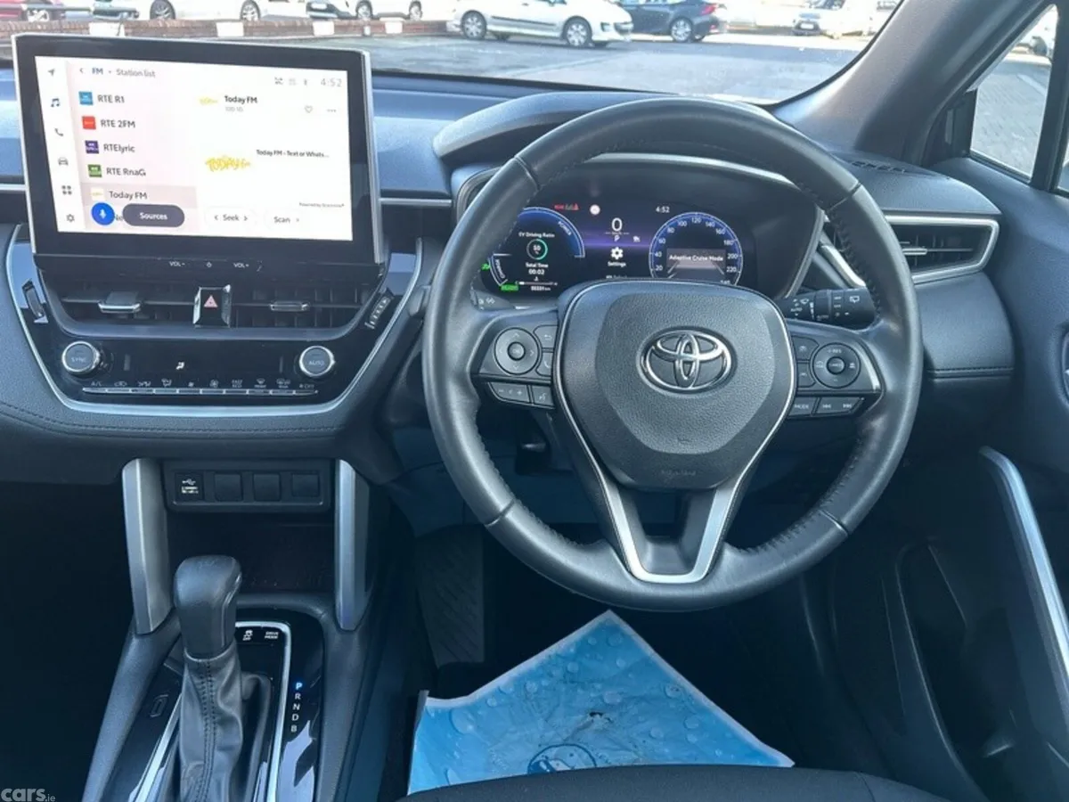 Toyota Corolla Cross SUV, Petrol Hybrid, 2024, Black