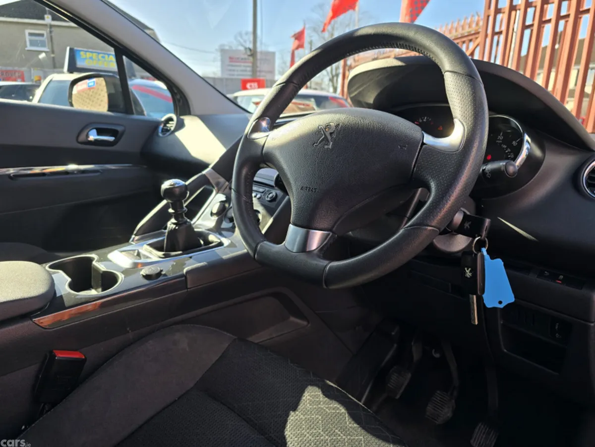 Peugeot 3008 Hatchback, Diesel, 2014, Grey