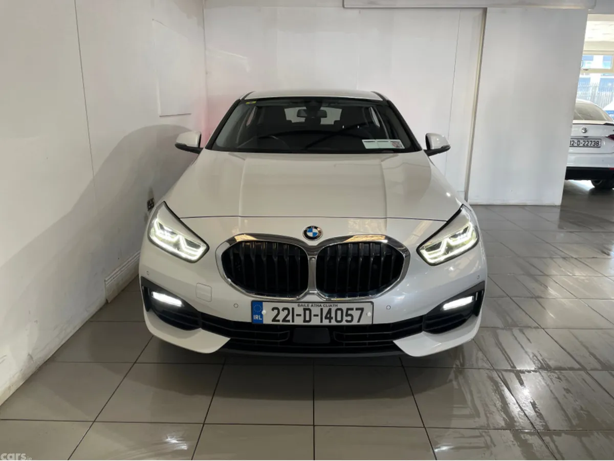 BMW 1-Series Hatchback, Diesel, 2022, White