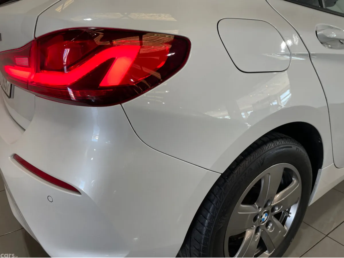 BMW 1-Series Hatchback, Diesel, 2022, White