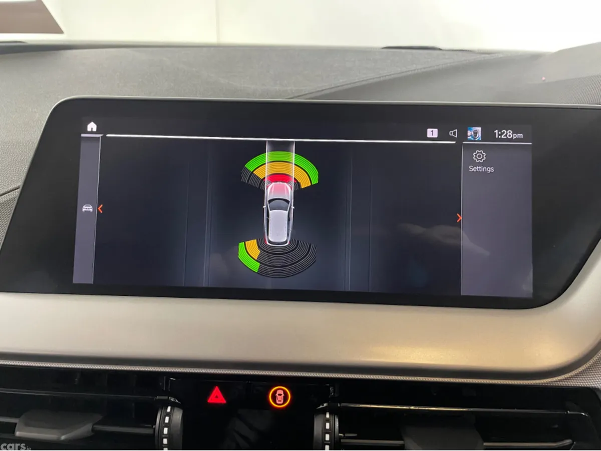 BMW 1-Series Hatchback, Diesel, 2022, White