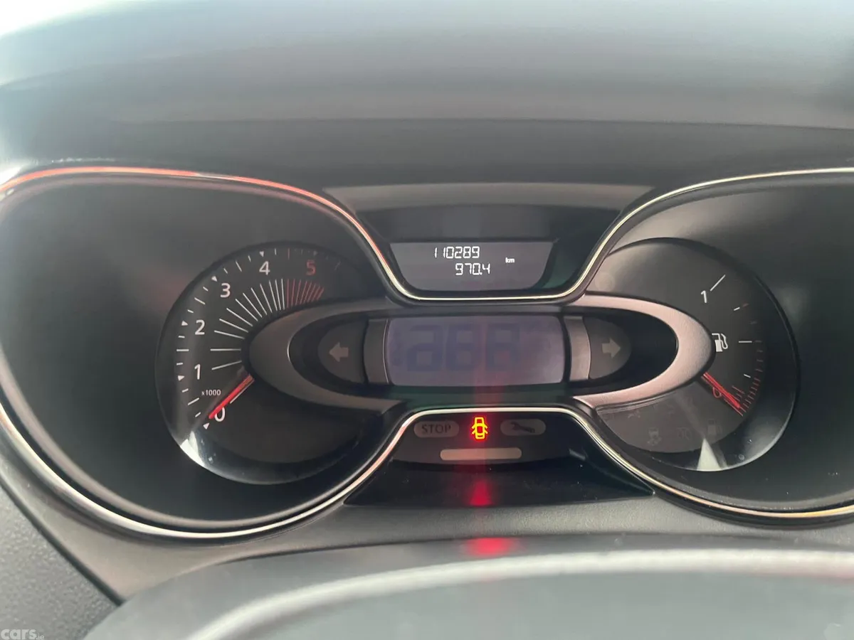 Renault Captur Hatchback, Diesel, 2017, Grey