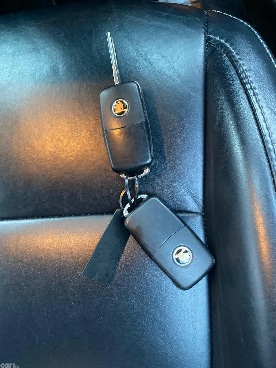 Skoda Superb Estate, Diesel, 2014, Black