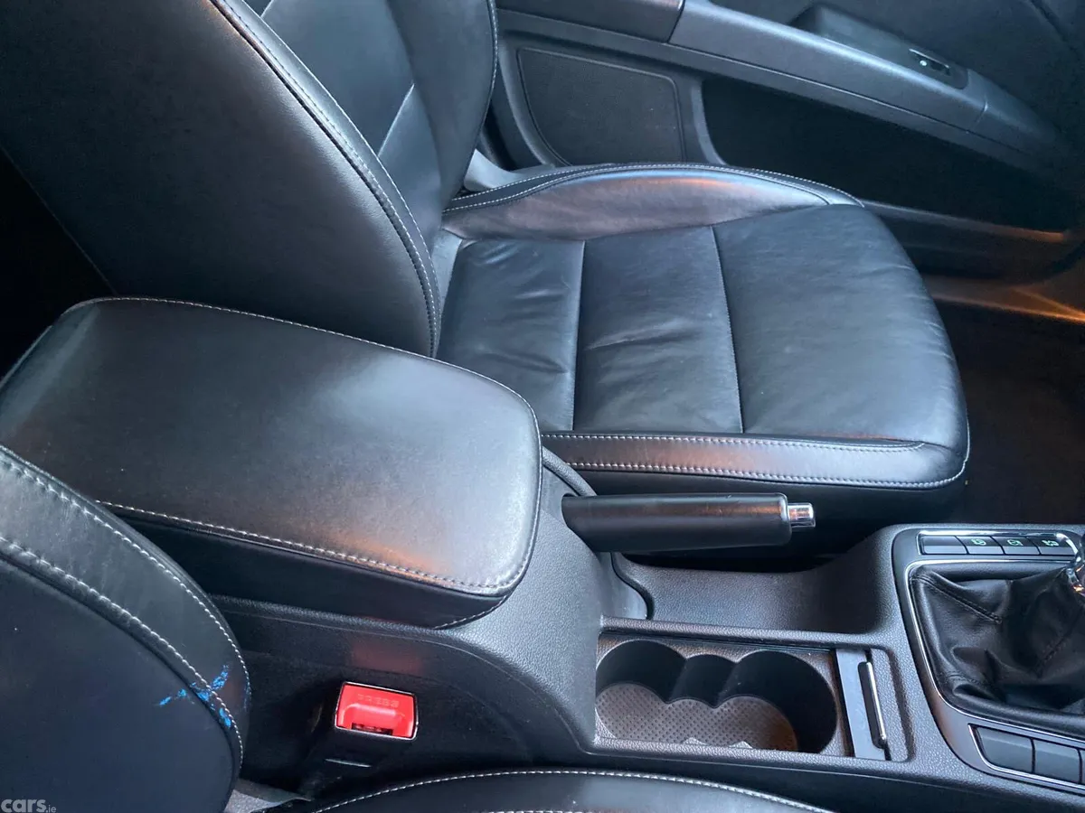 Skoda Superb Estate, Diesel, 2014, Black